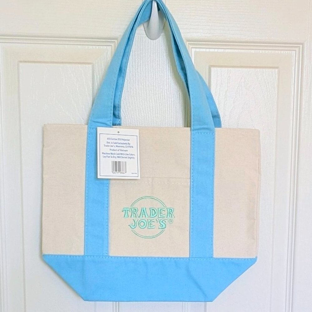 NWT LIMITED RELEASE Trader Joe's Pastel Blue Mini Canvas Tote Bag‎ 🛍️ - Picture 4 of 4